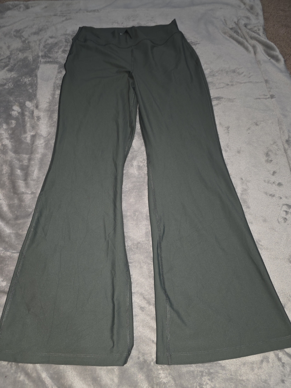 Old Navy PowerSoft Extra High-Rise Flare Leggings Green Large Petite